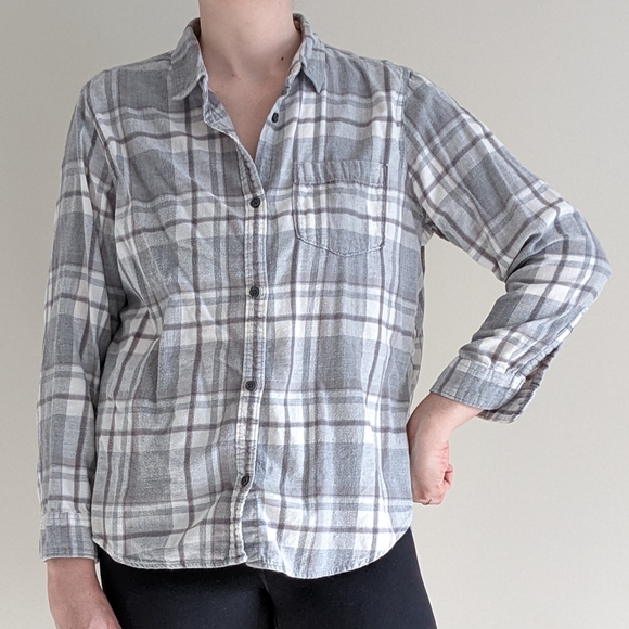 Old Navy Flannel - Picture 2 of 4